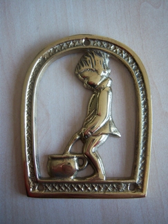 Toilet jongen messing