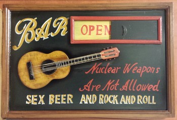 Bar open  closed sex beer rock n roll pubbord
