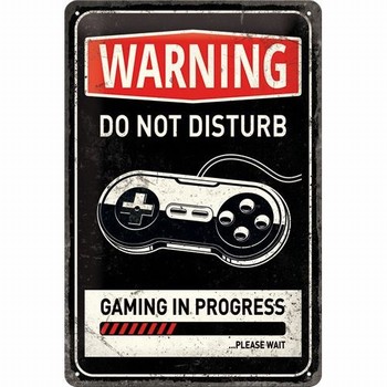 Warning do not disturb gaming in progress